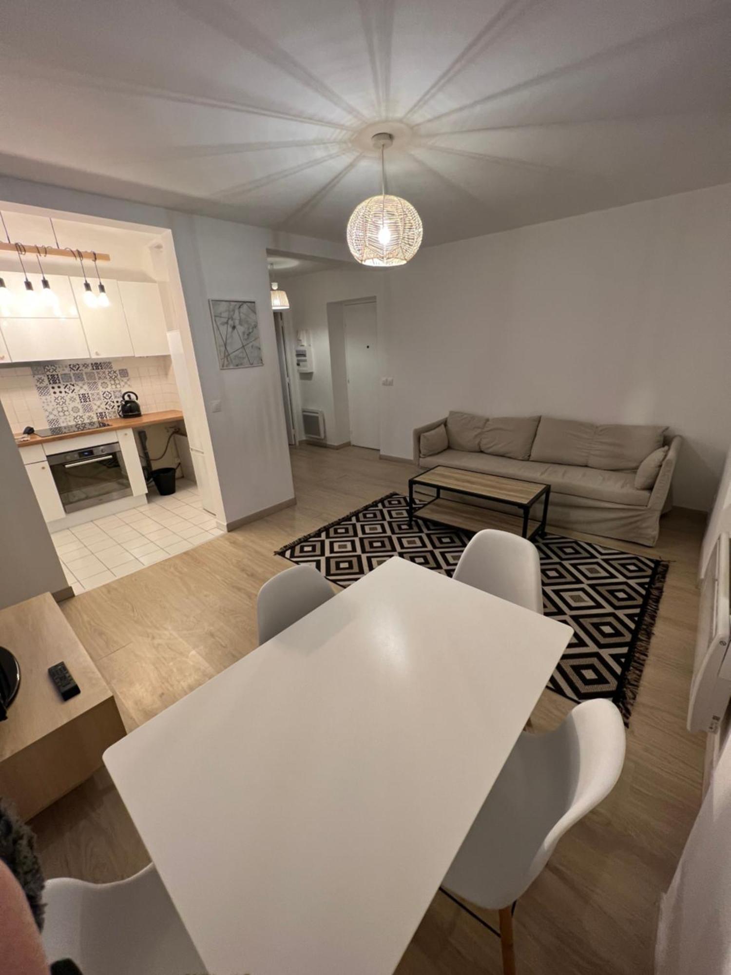 Appartement Lumineux A 2 Pas D'Enghien Montmorency Kültér fotó